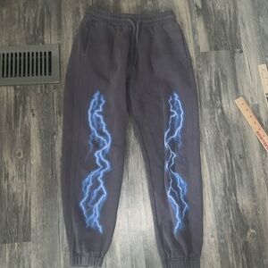 Hollister lighting - woman’s XS joggers - NWOT